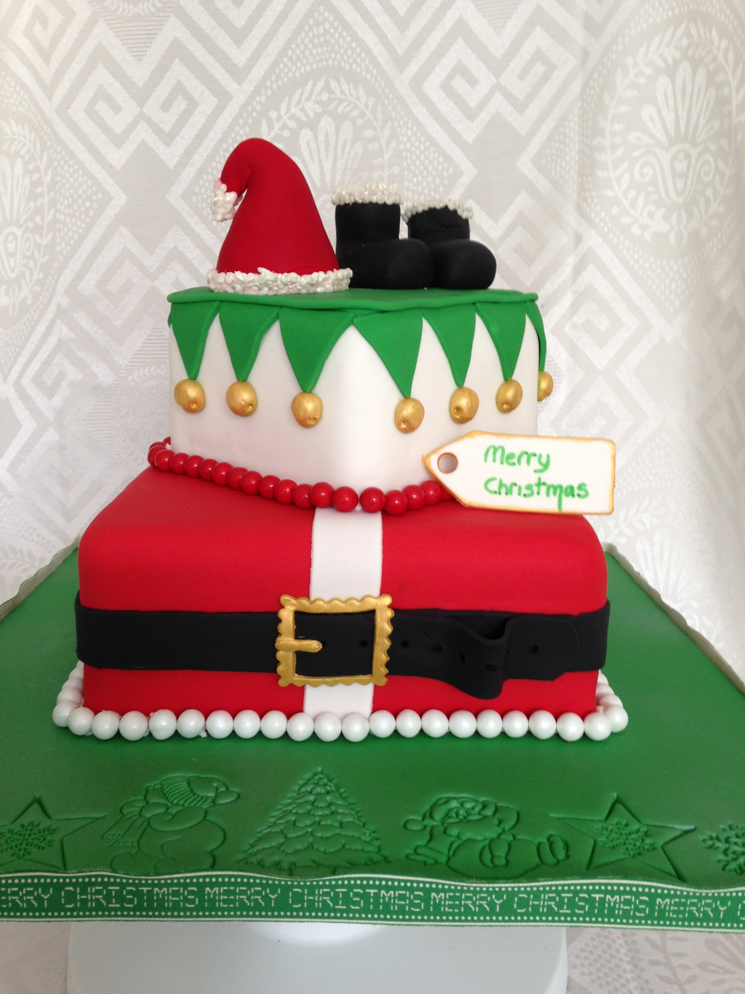 2 Tier Christmas Cake