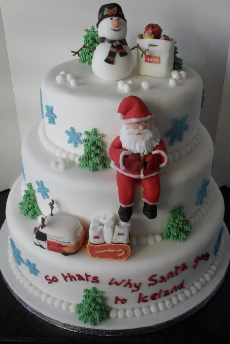 3 Tier Christmas Cake