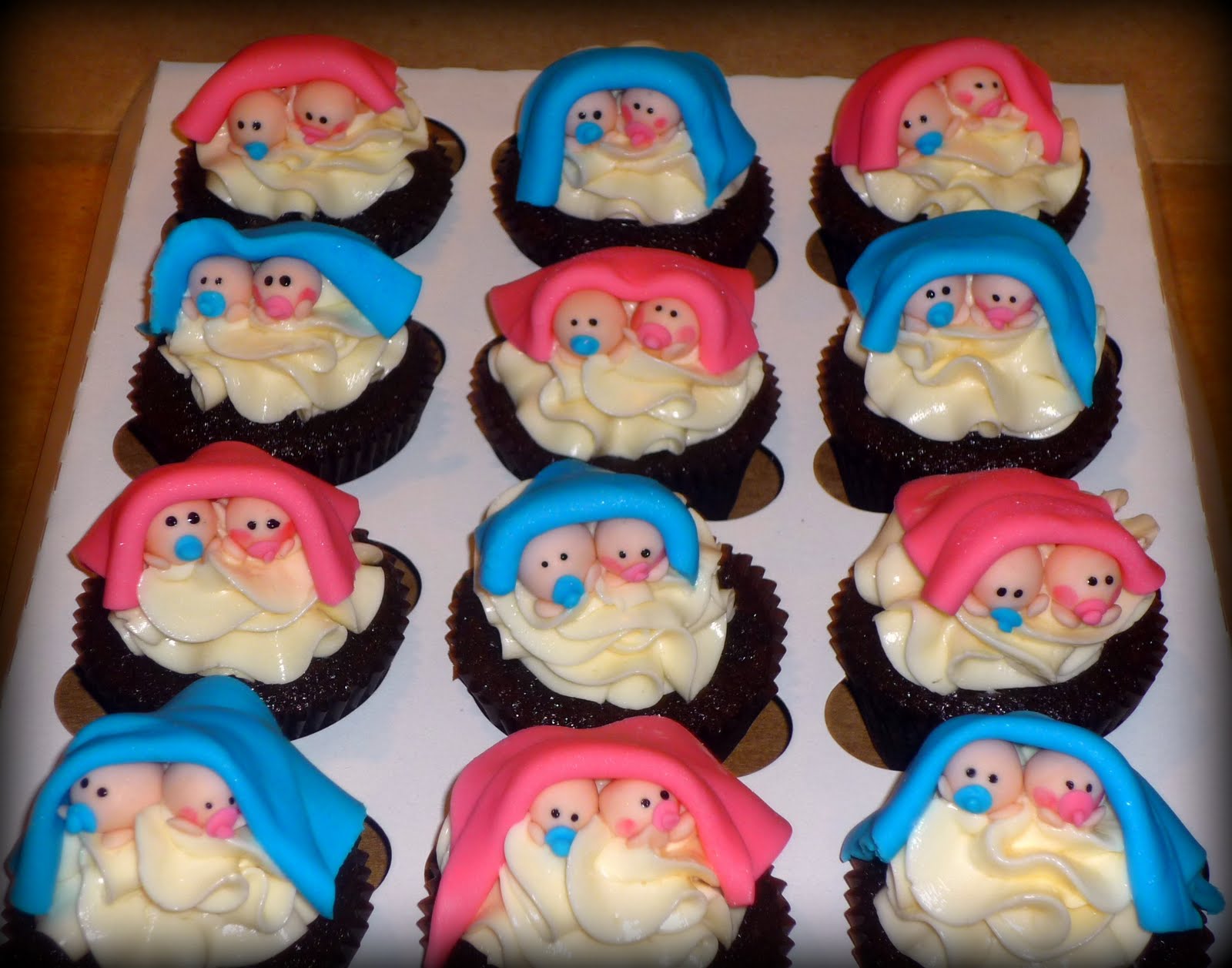 Boy Girl Twin Baby Shower Cupcakes