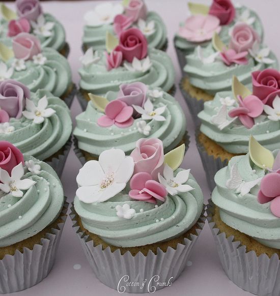 Floral Cupcakes