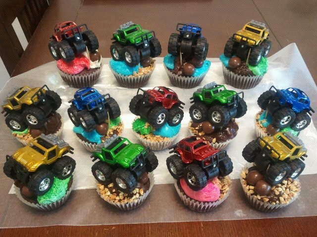 Ideas for 9 Year Old Boys Birthday Cupcakes