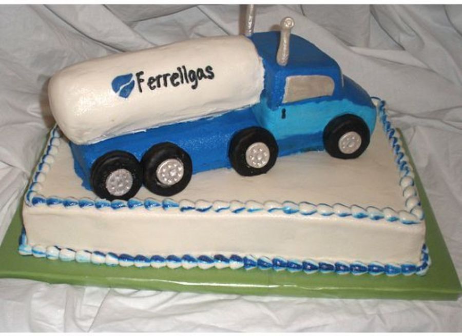 Semi Truck Sheet Cake