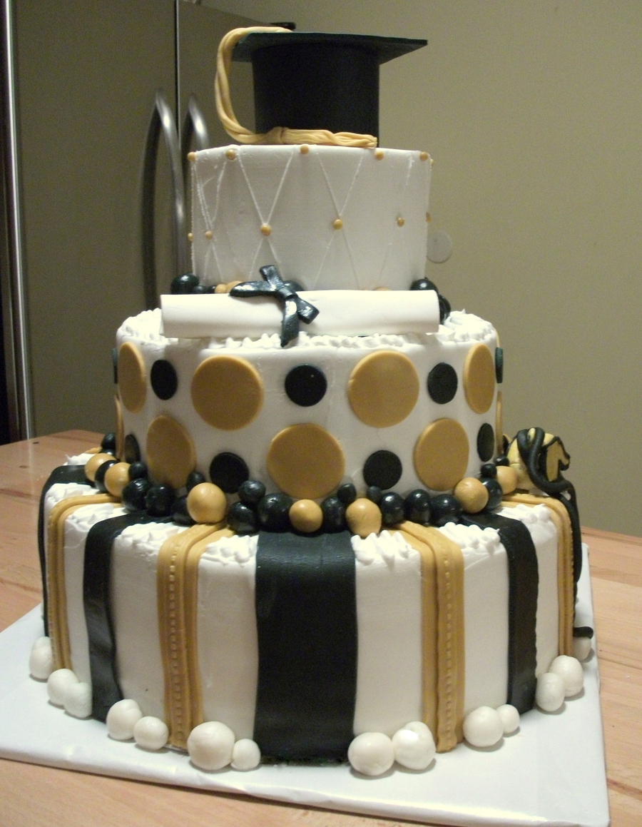 Black and Gold Graduation Cake