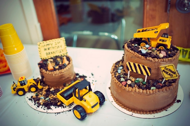 9 Photos of Construction Themed Smash Cakes