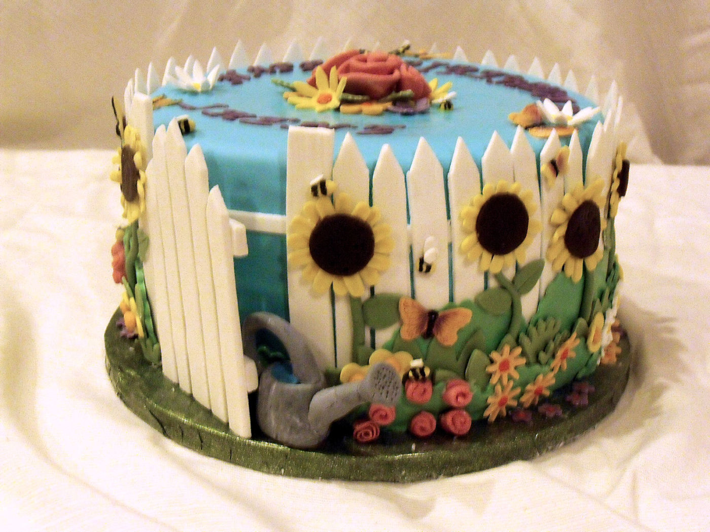 Garden Cake Decorating Ideas