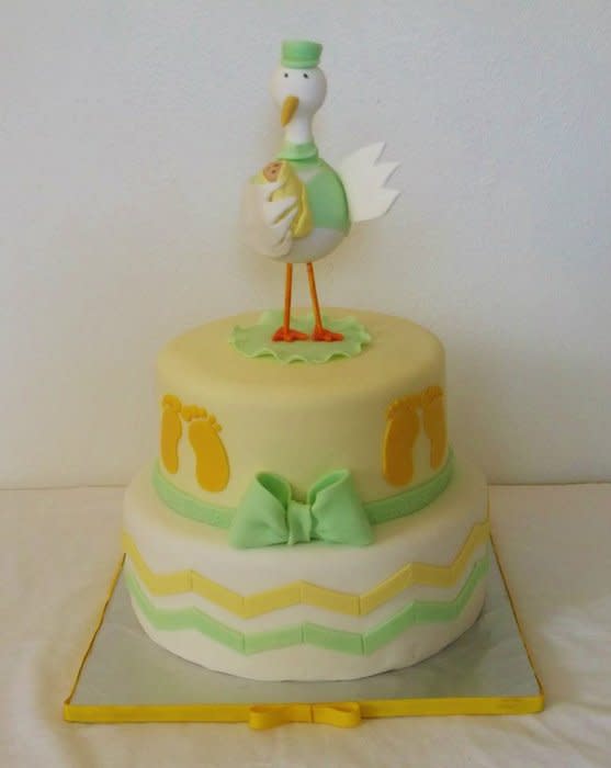 Gender-Neutral Baby Shower Cake