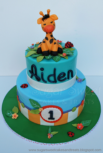 Giraffe First Birthday Cake