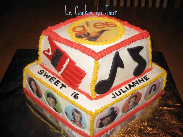 Glee Happy Birthday Cake