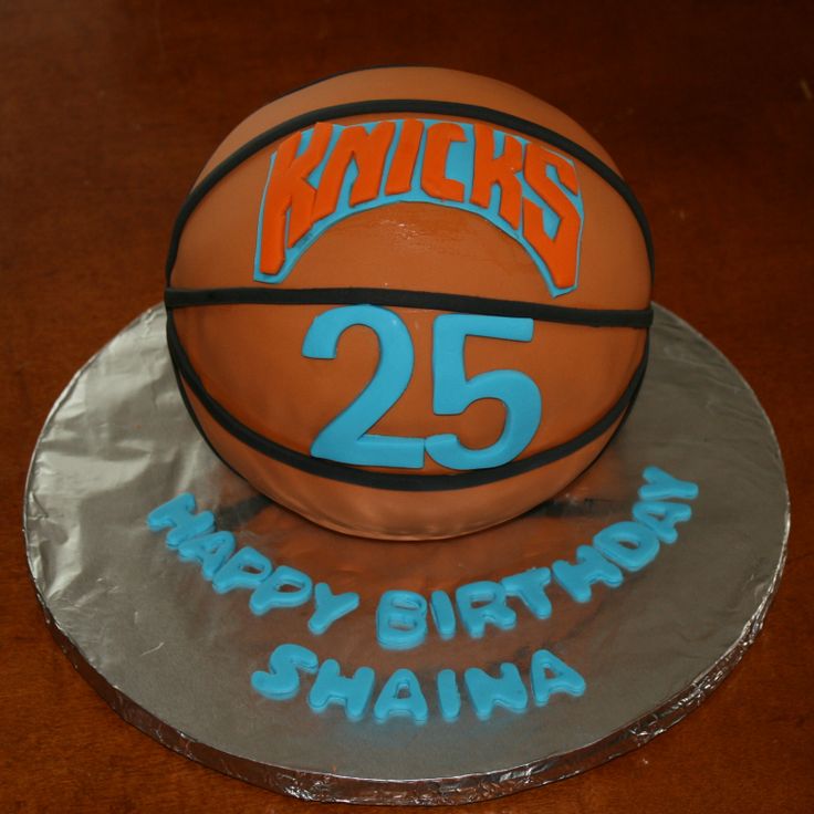 Knicks Basketball Cake