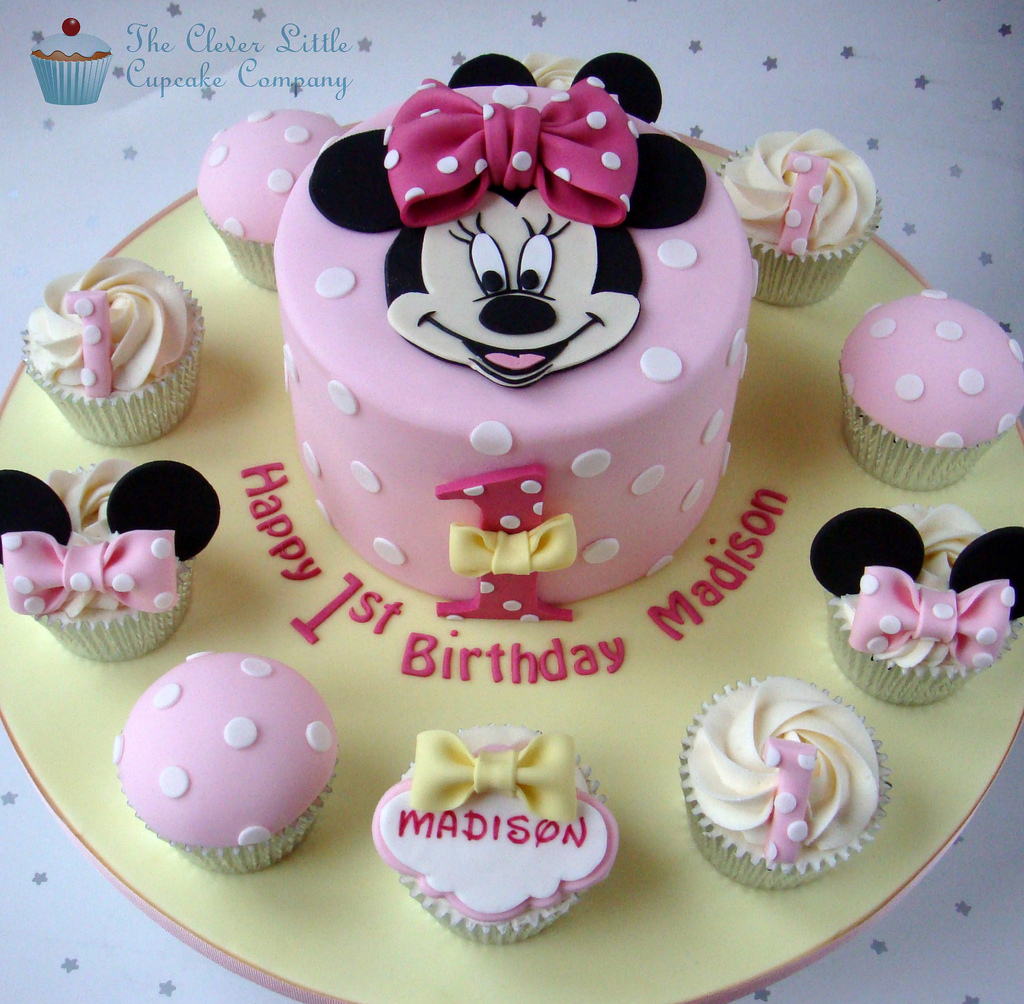 Minnie Mouse 1st Birthday Cake