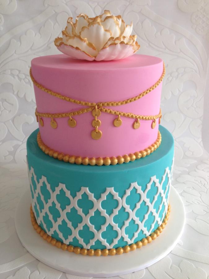 Pink and Gold Sweet 16 Cake