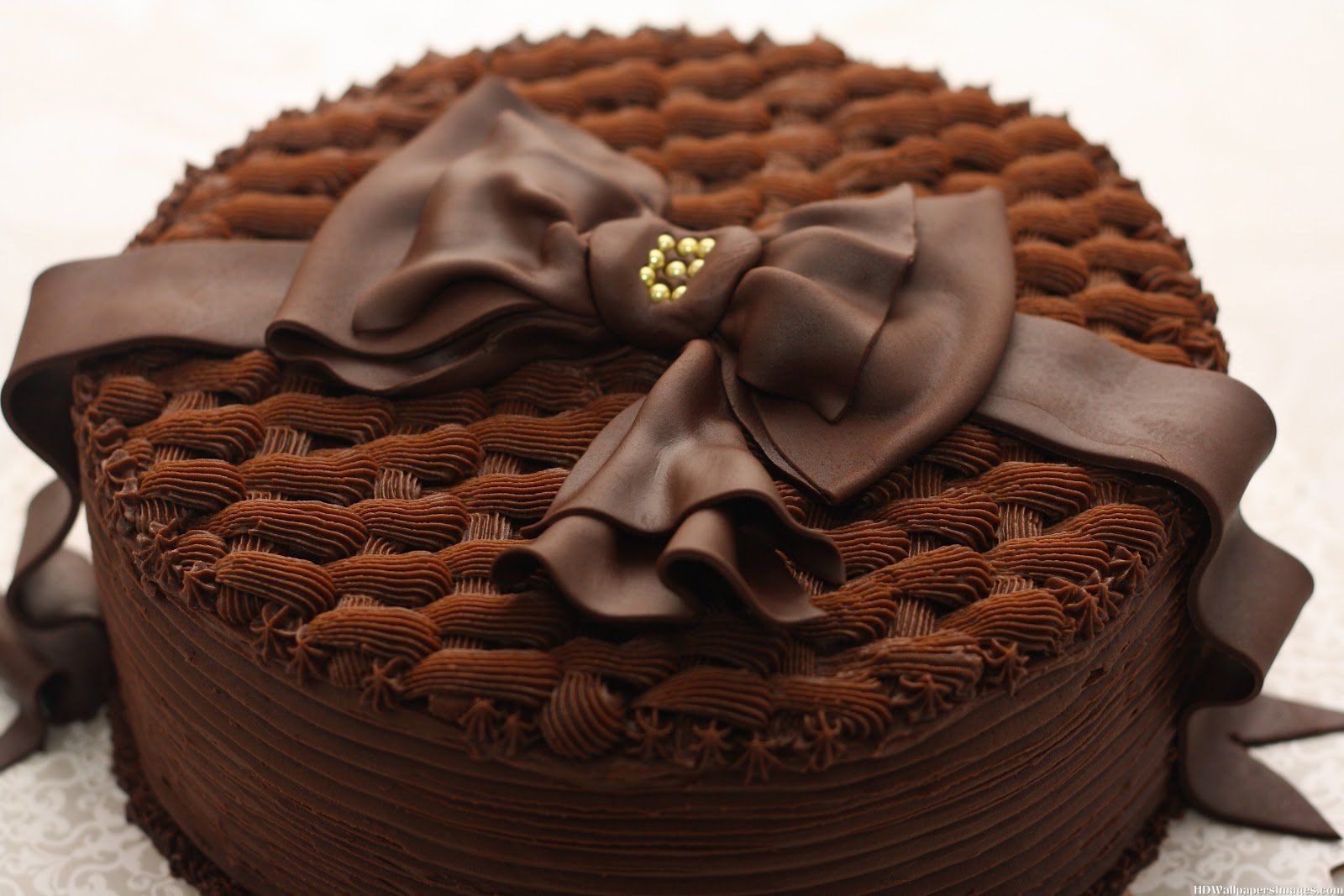 Beautiful Chocolate Birthday Cakes