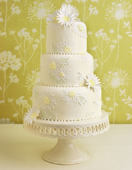 Daisy Wedding Cake