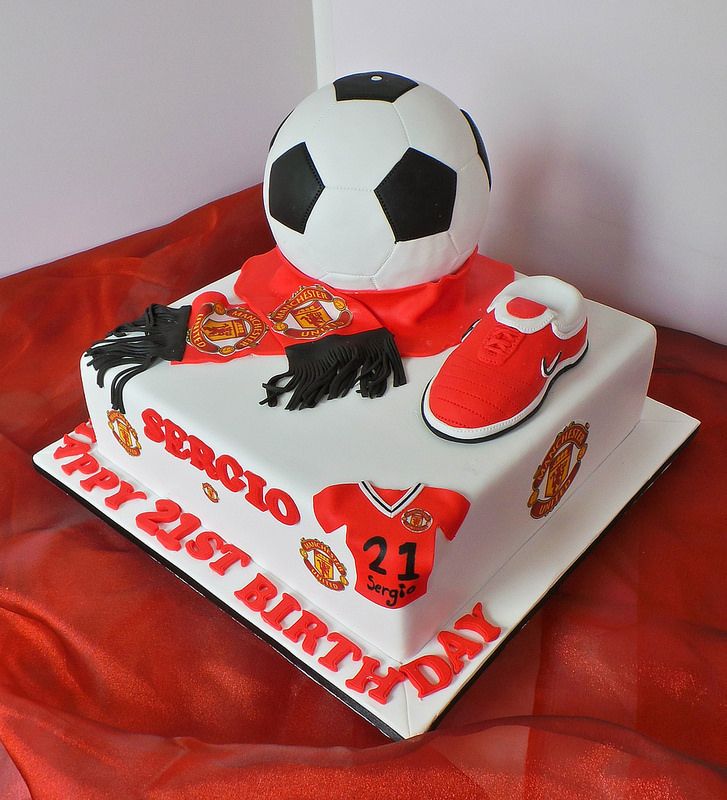 Manchester United Birthday Cake