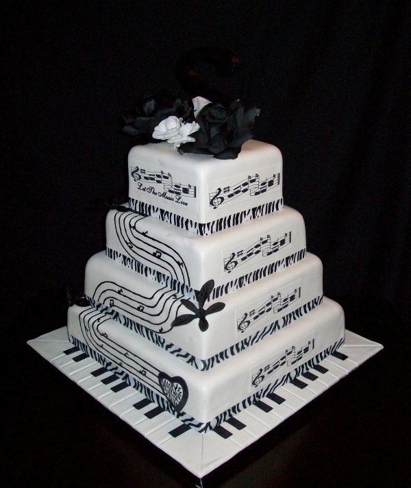 Musical Wedding Cake