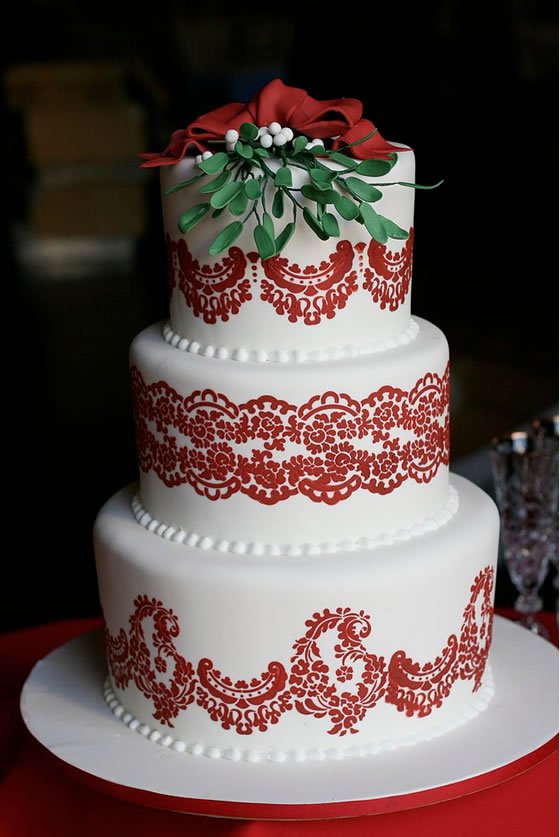 Pretty Christmas Wedding Cake