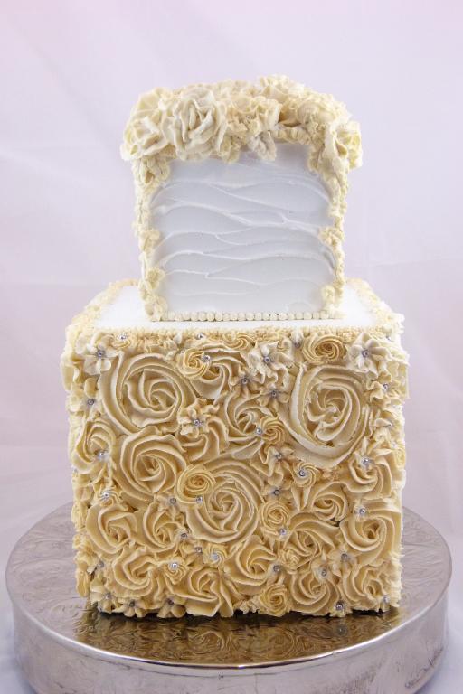 9 Photos of Roses Square Cakes With No Layers