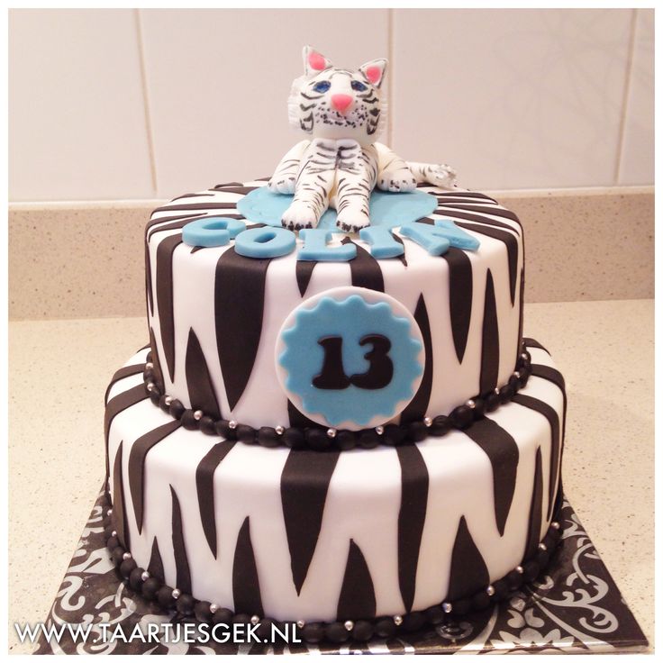 White Tiger Cake