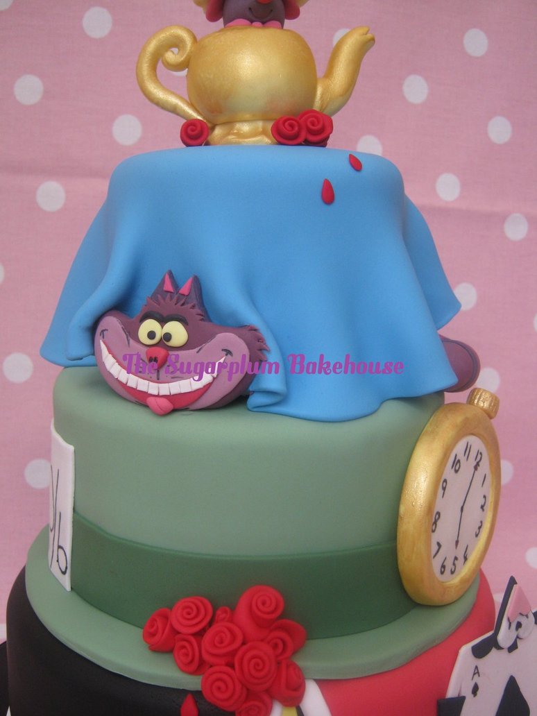 Alice and Wonderland Cake