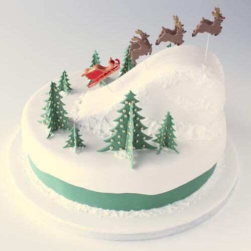 Beautiful Christmas Tree Cake