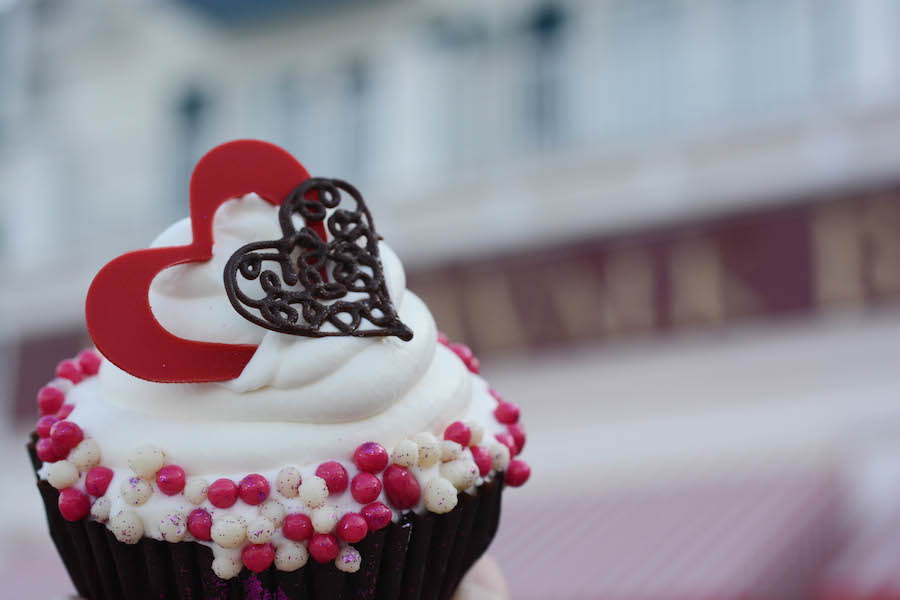 8 Photos of Disney Valentine's Cupcakes