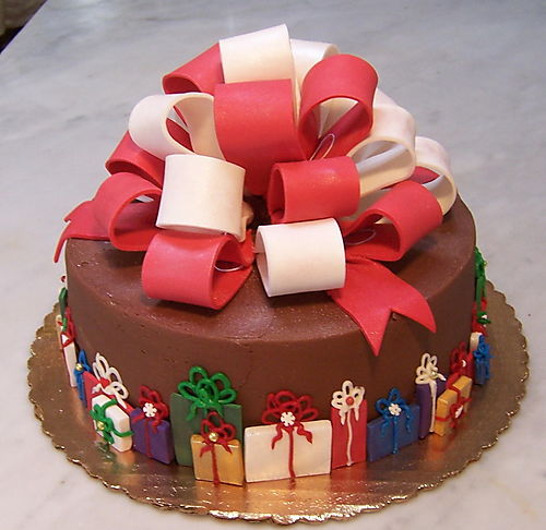 8 Photos of Pretty Christmas Decorated Cakes From Jamaica