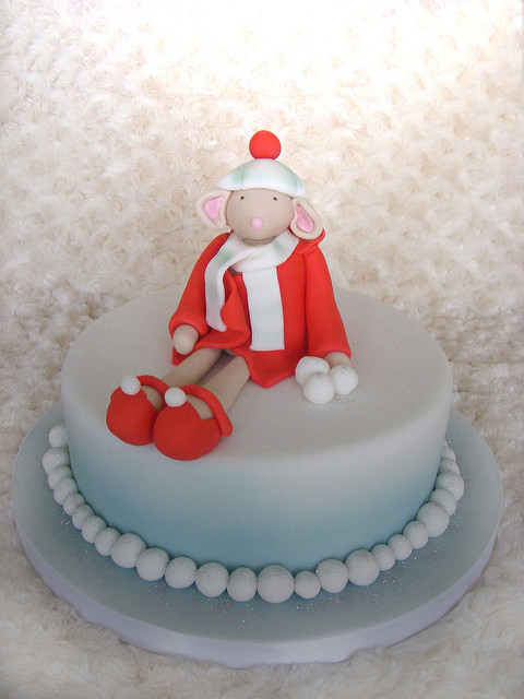 Christmas Mouse Cake