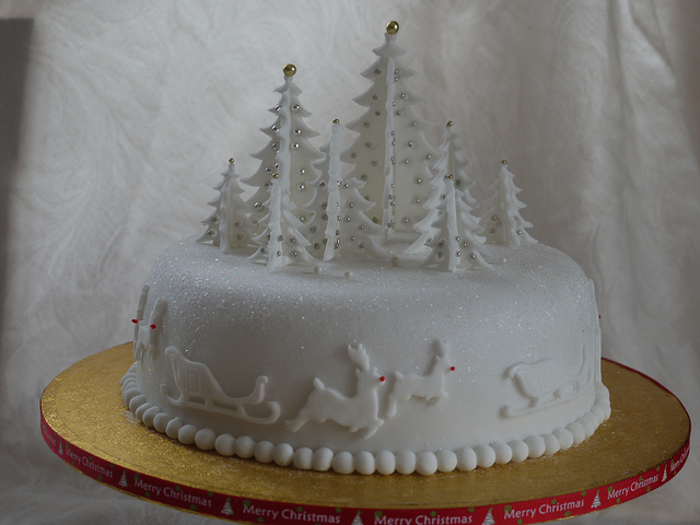 Christmas Tree Cake