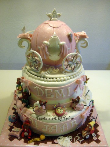 Cinderella Carriage Cake