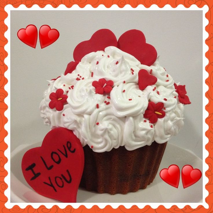 8 Photos of Valentine Giant Food Cakes