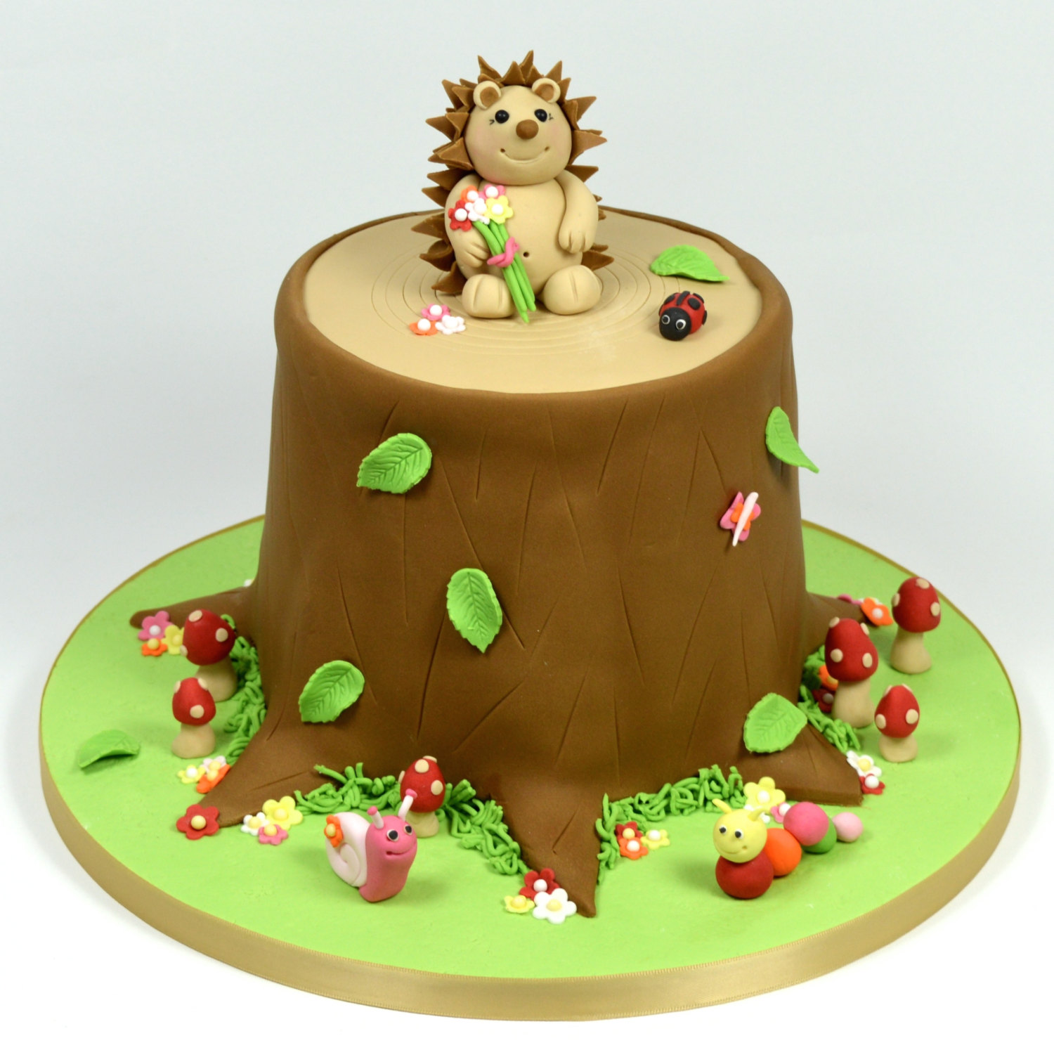 Decorating Tree Stump Cake