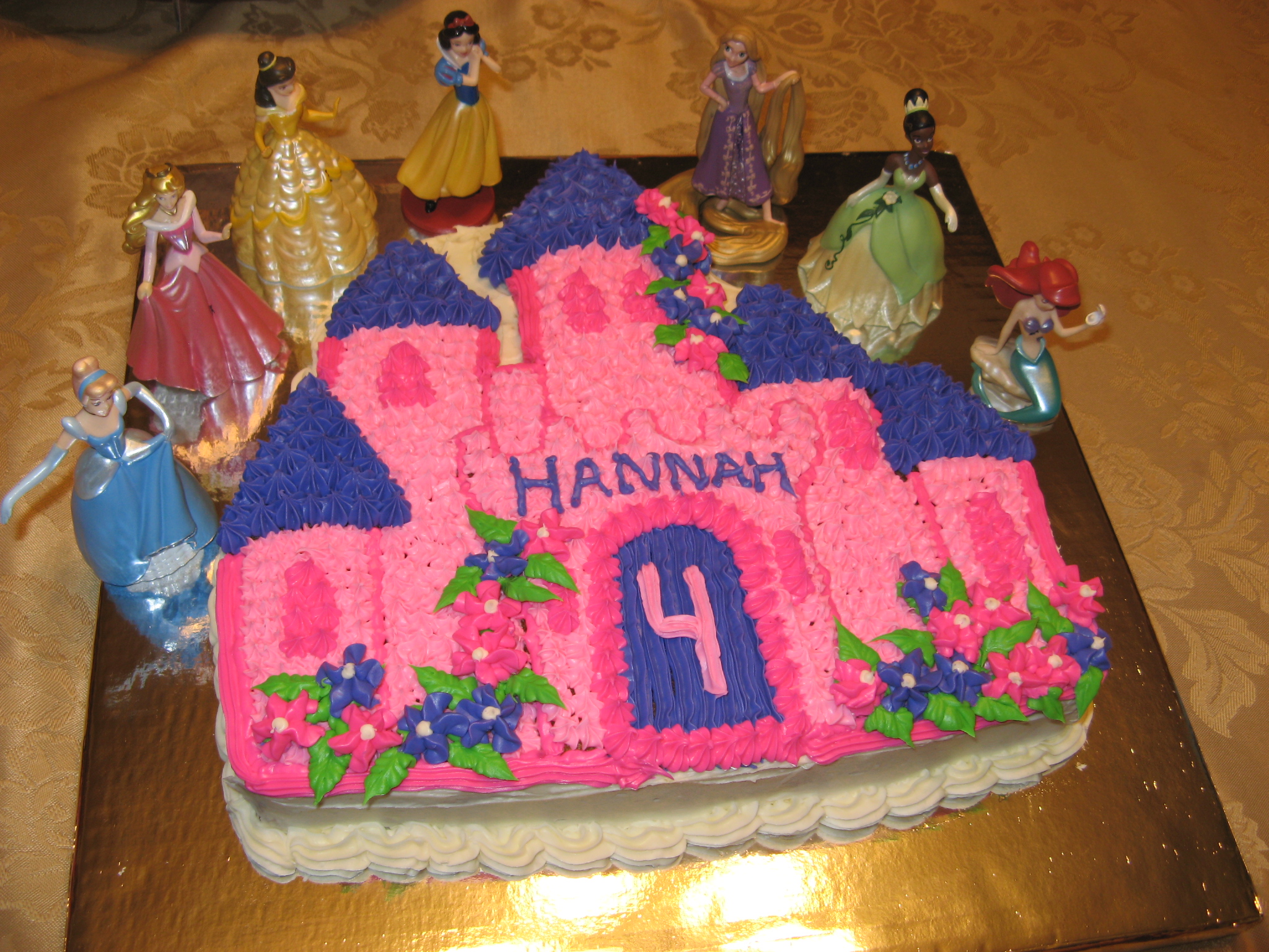 Disney Princess Cake and Cupcakes