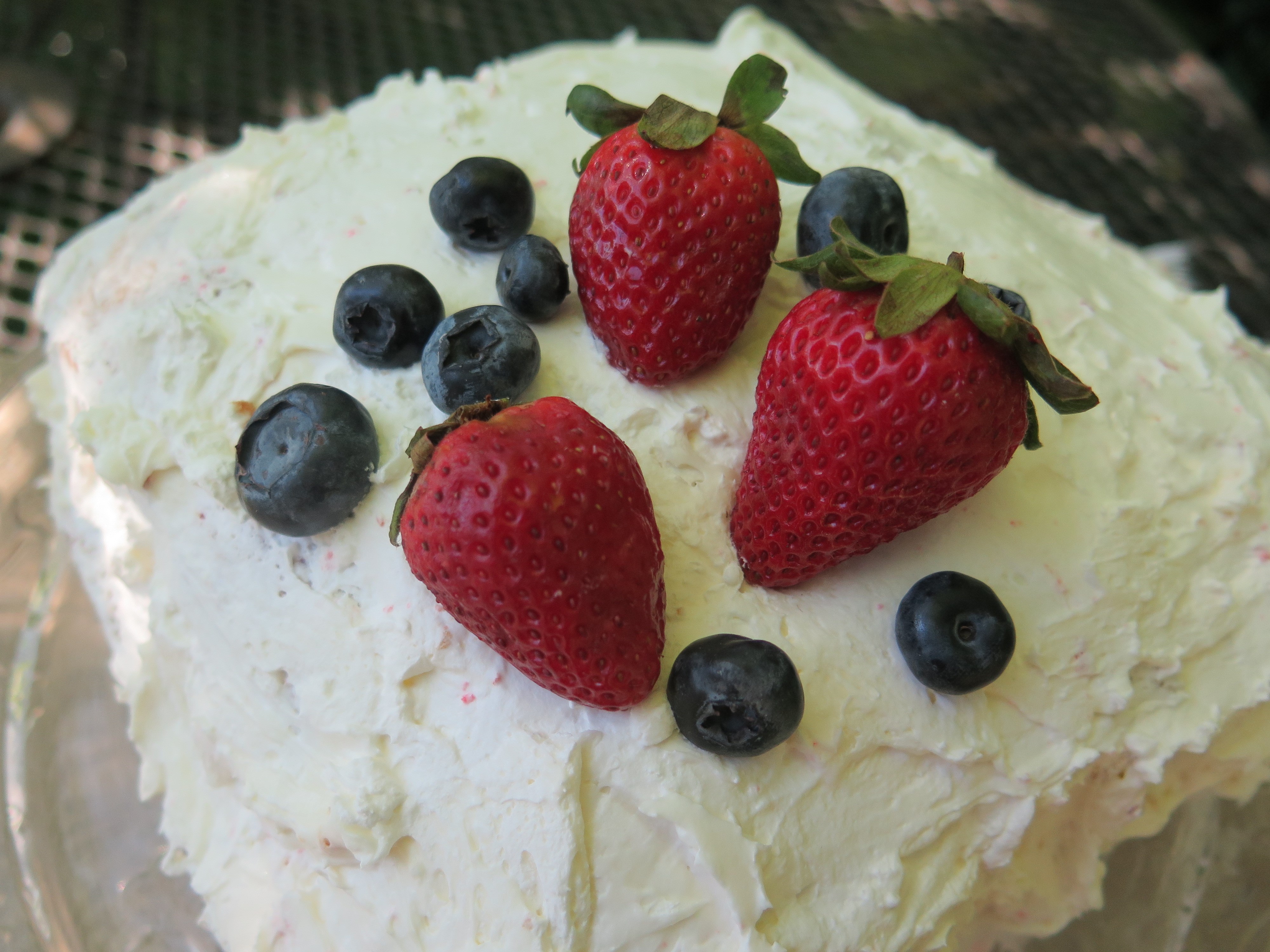 Elegant Strawberry Cake