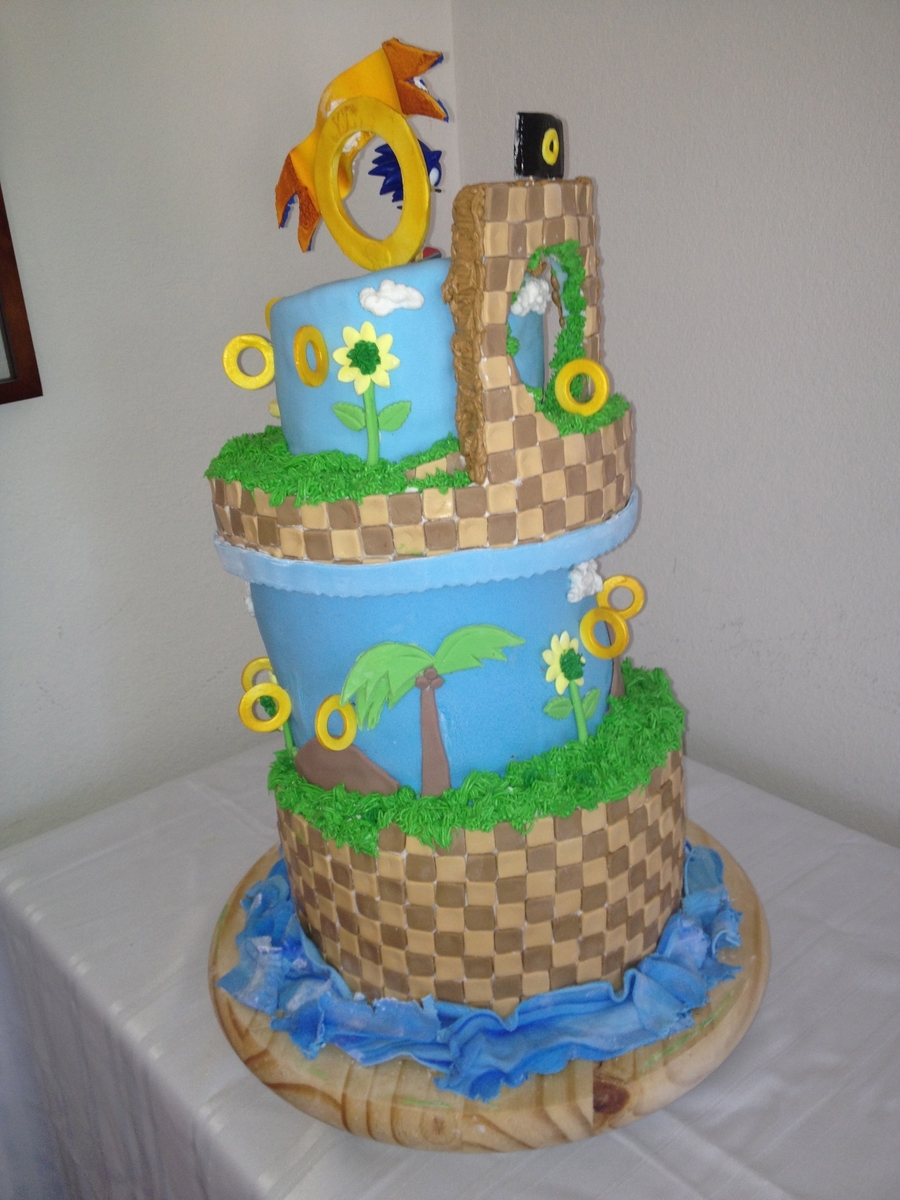 Girls Sonic the Hedgehog Cake