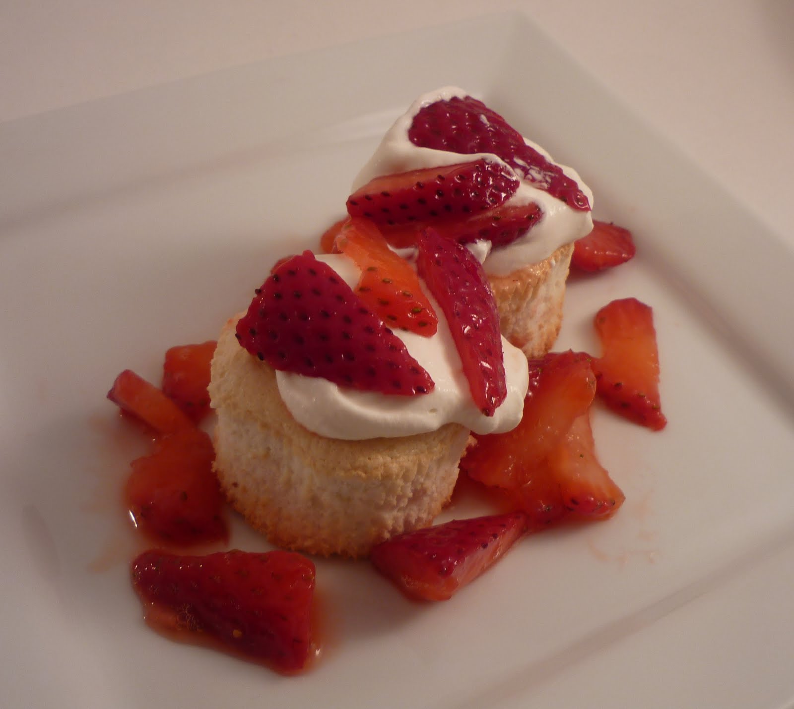 Mini Angel Food Cake Dessert