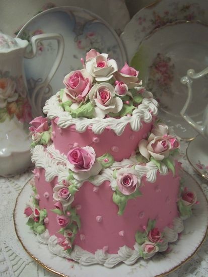 Rose Decorated Cake