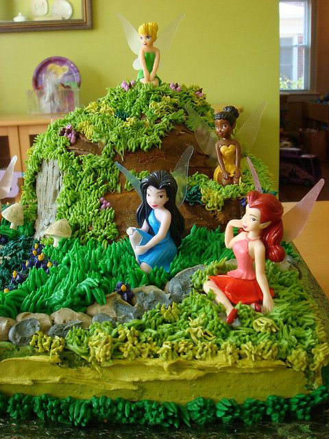 Tinkerbell Pixie Hollow Cake