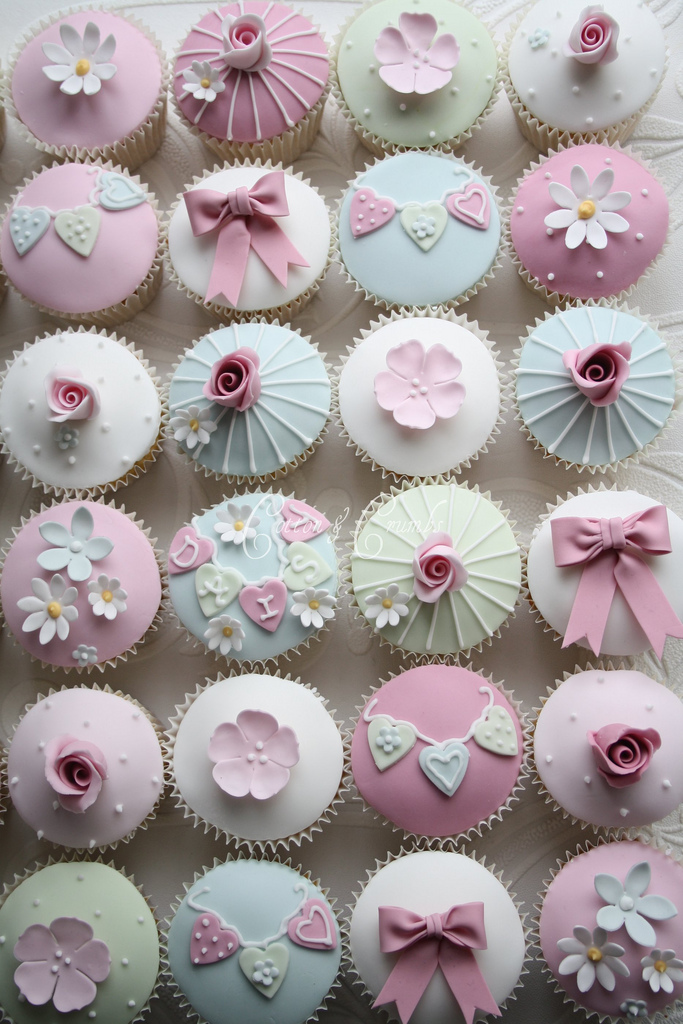 Vintage Christening Cupcakes