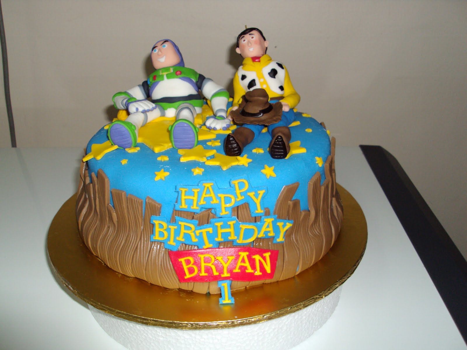 Buzz Lightyear and Woody Birthday Cake