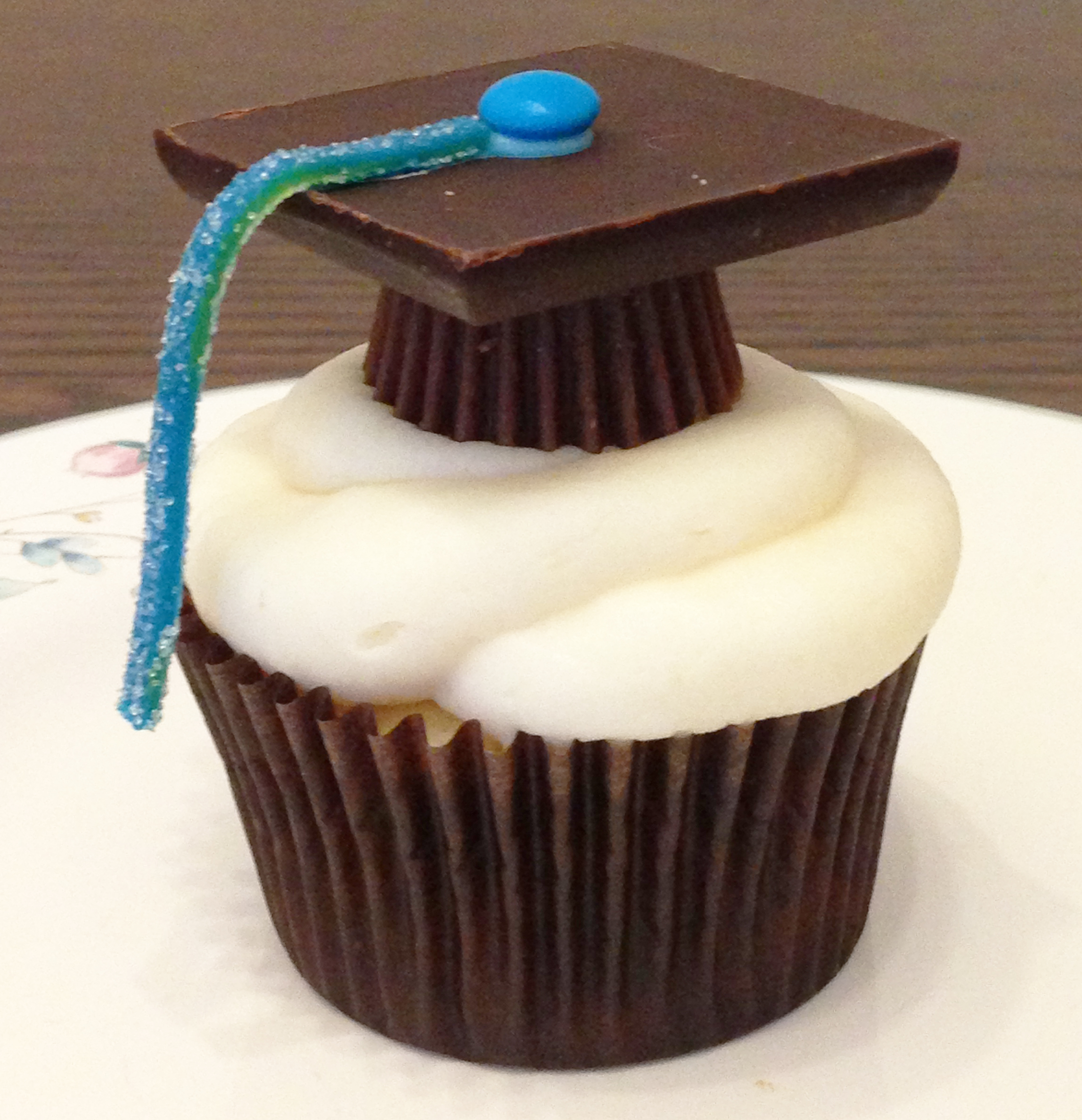 Graduation Cupcake Cake