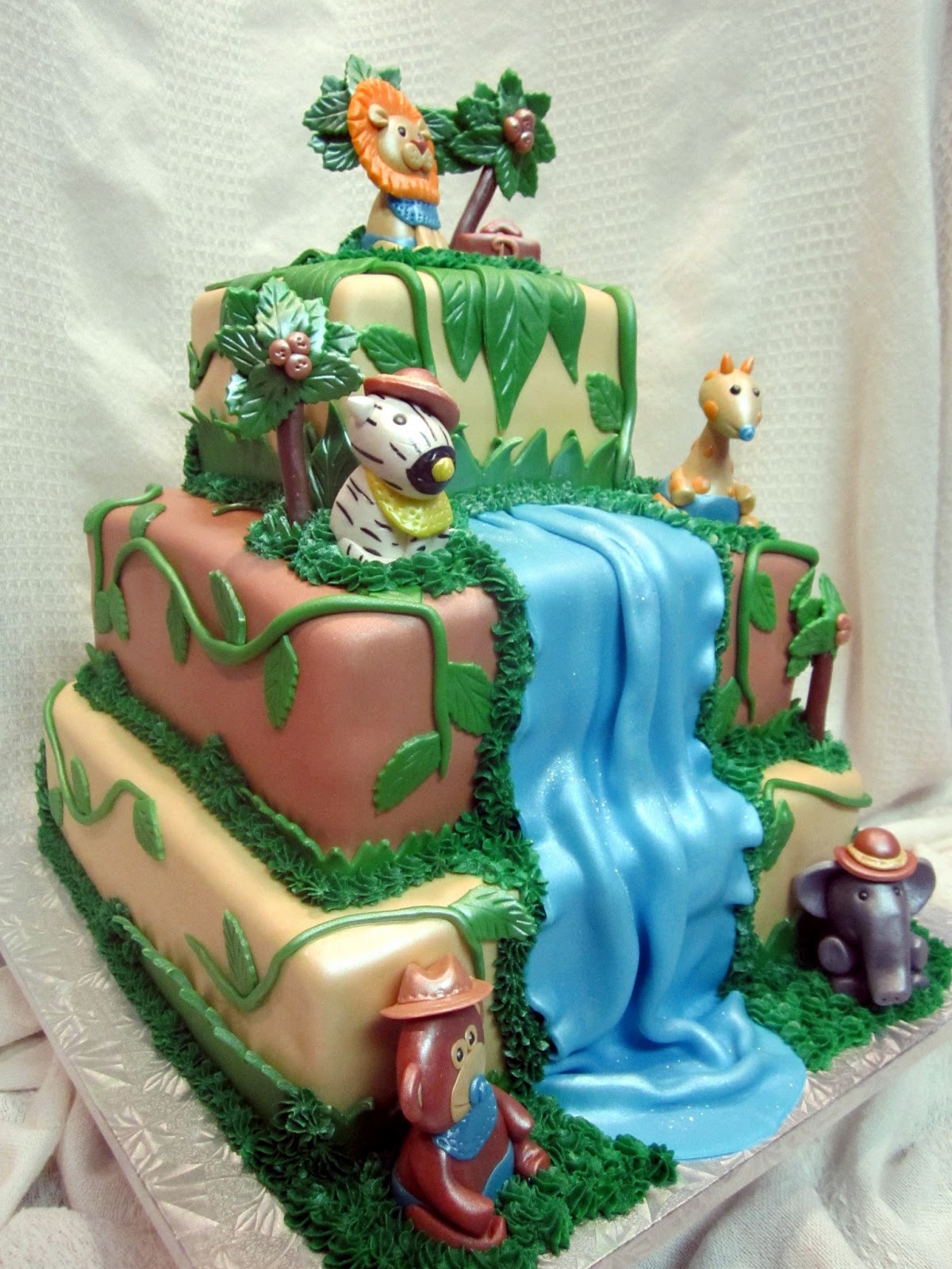 Jungle Animal Waterfall Cake