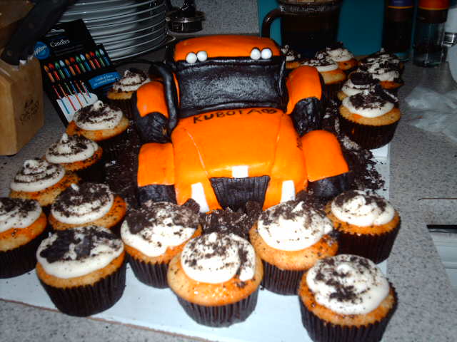 Kubota Tractor Birthday Cakes