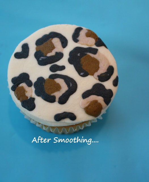 Leopard Print Cupcake Tutorial