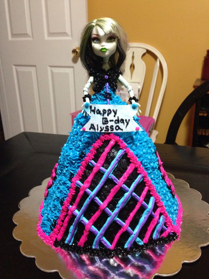 Monster High Doll Cake