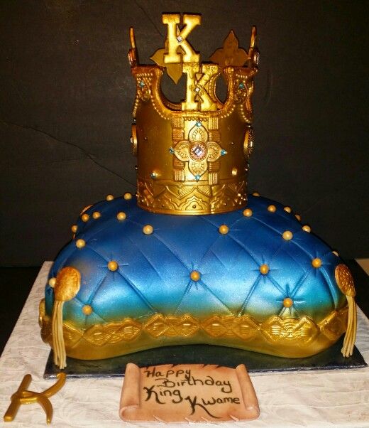 Pillow Cake with Crown