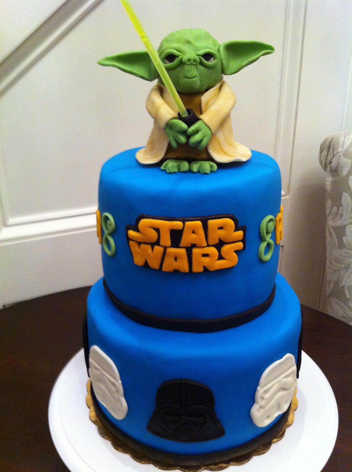 12 Yoda Clone Wars Cakes Photo Star Wars Yoda Birthday Cake Yoda Cake And Star Wars Yoda Cake Snackncake