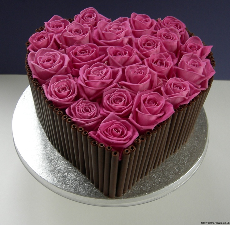 Valentine Chocolate Rose Cake