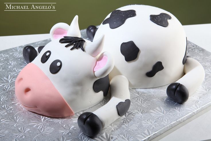 Baby Cow Birthday Cake