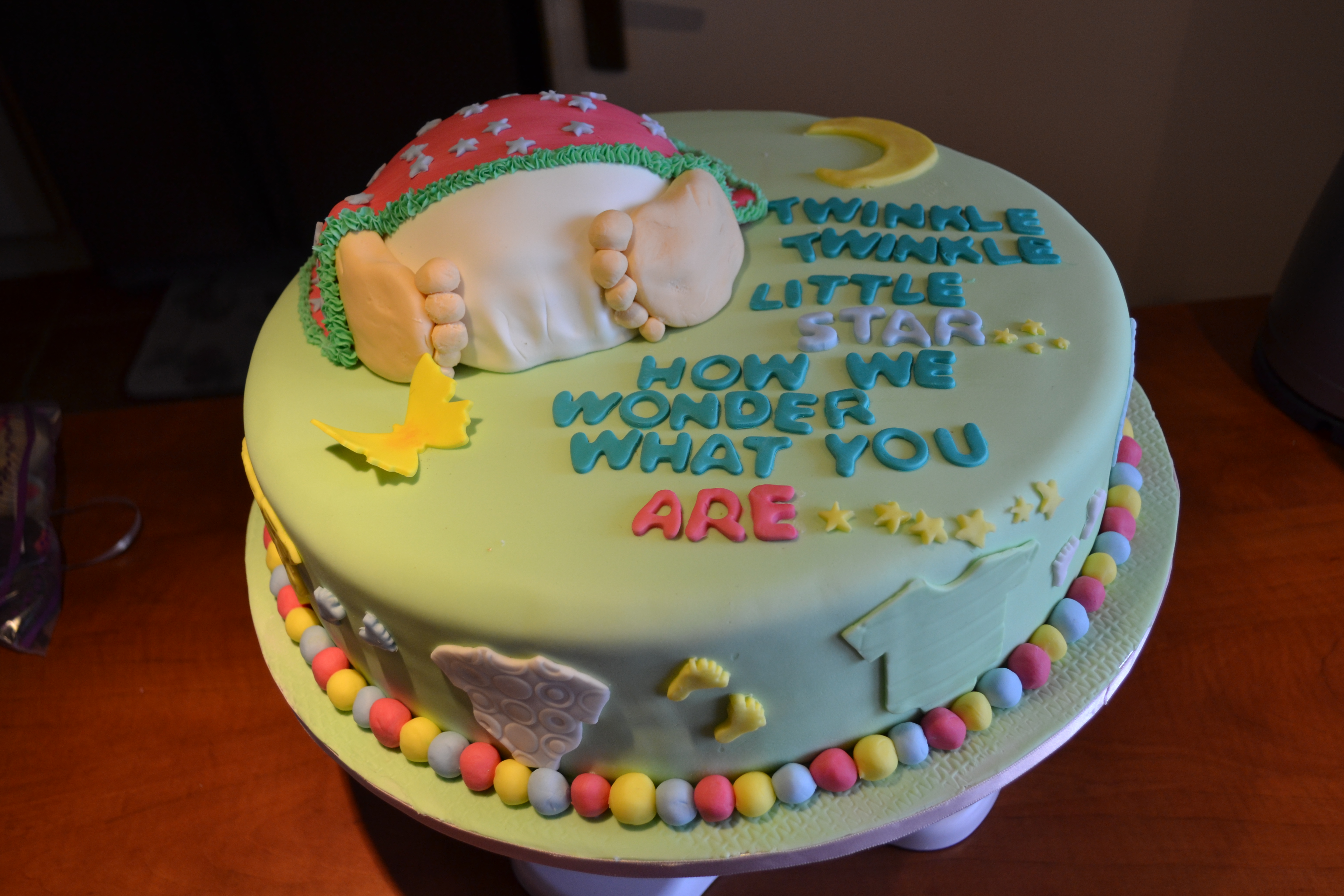 Baby Reveal Cake