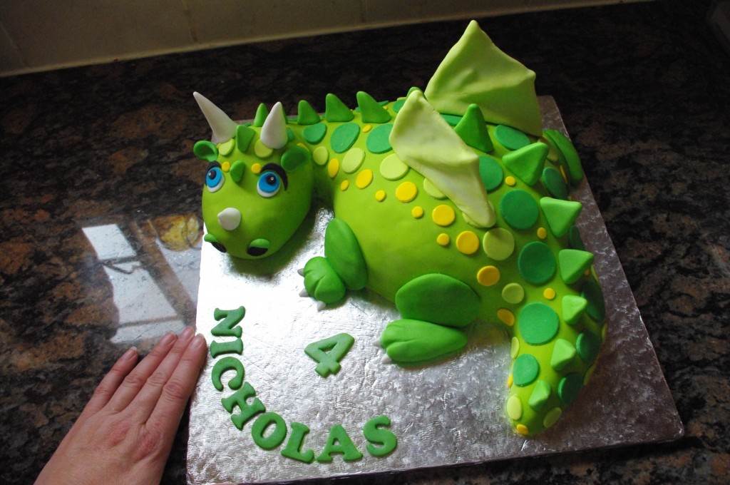 DIY Dragon Cake